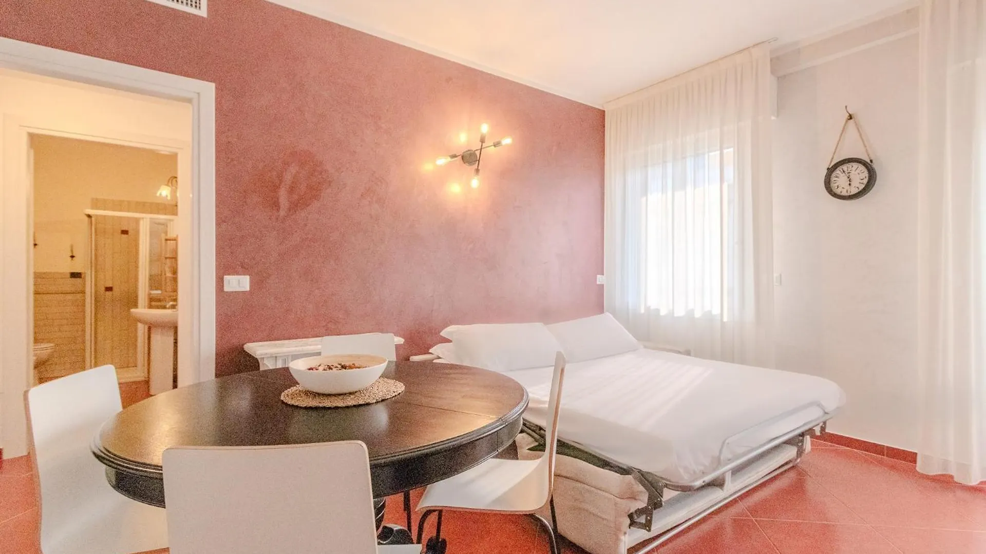 Suites Train Station Mestre 0*,  Italy
