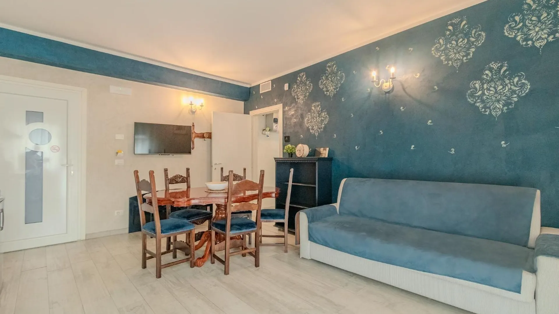 Apartament Suites Train Station Mestre